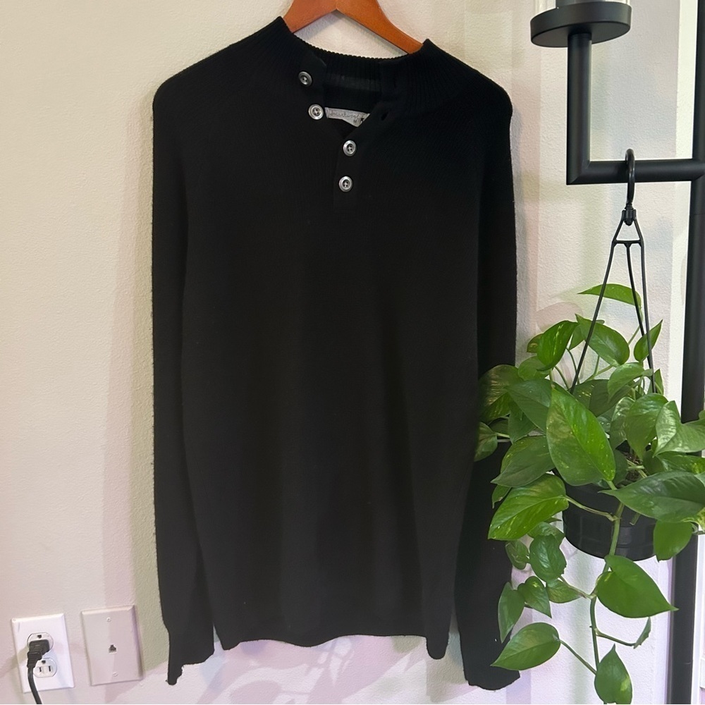 Smartwool Lathrop Sweater Black Button neck Marino Wool Sz. M